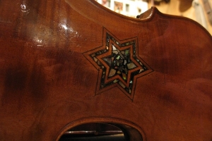 violin with Star of David