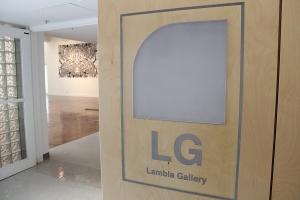 sign reading Lambla Gallery