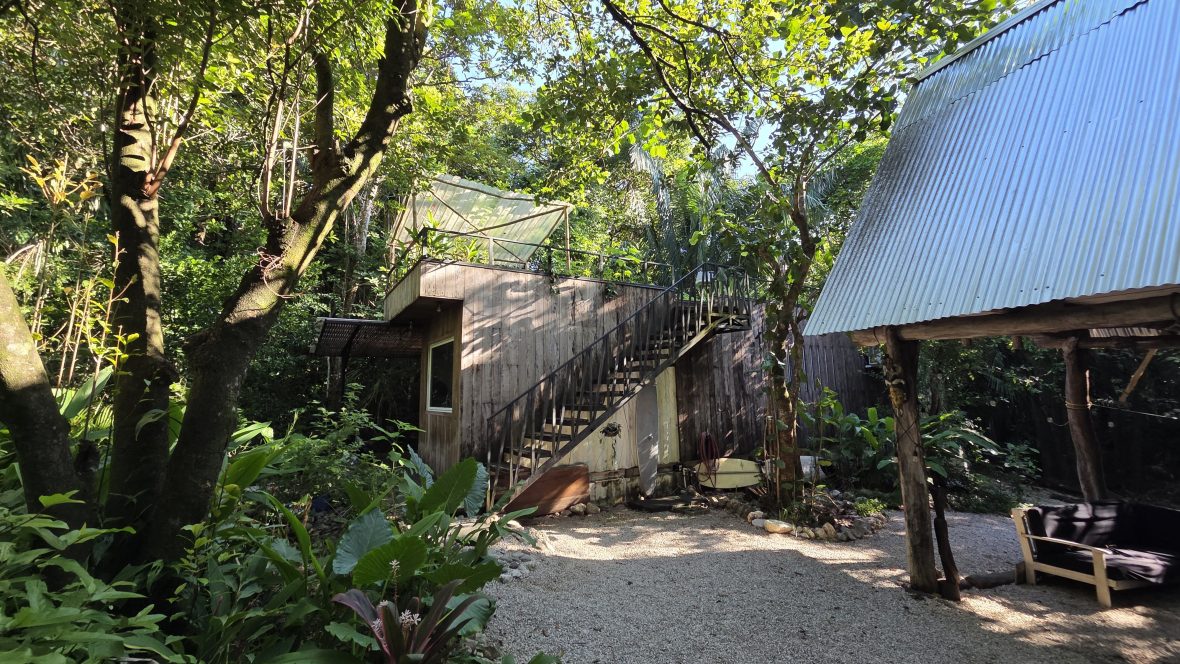 a photo of Antonio's container home in Costa Rica