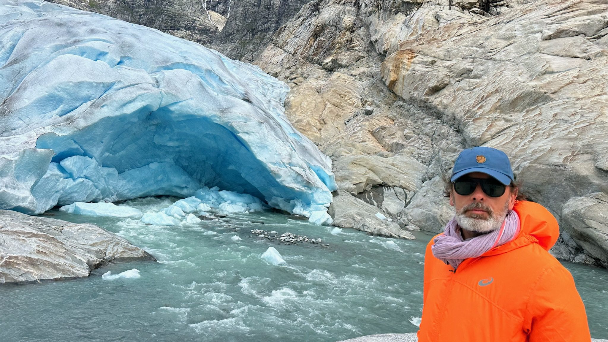 Marek in front of water